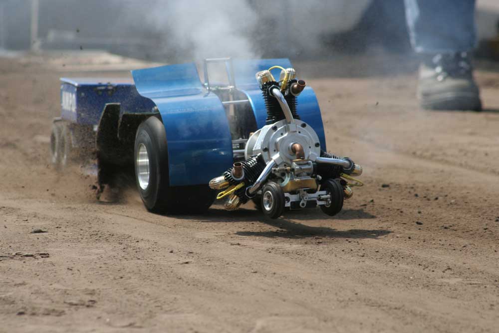 rc tractor pulling
